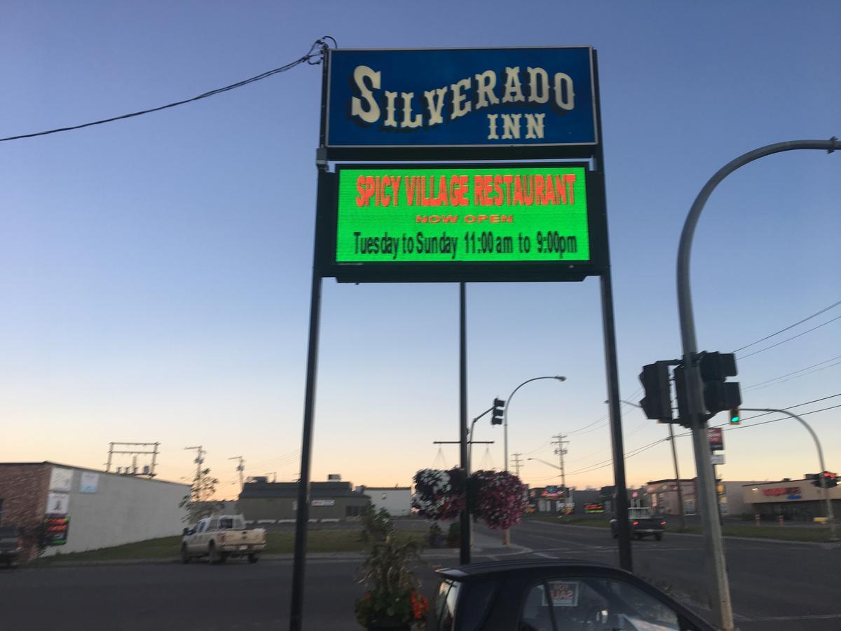 The Silverado Inn Dawson Creek Dış mekan fotoğraf